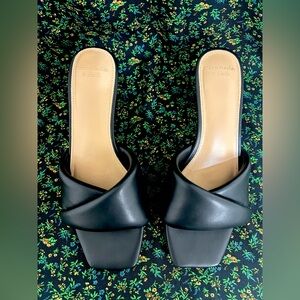 Abercrombie and Fitch Black Vegan Leather Mule Kitten Heel